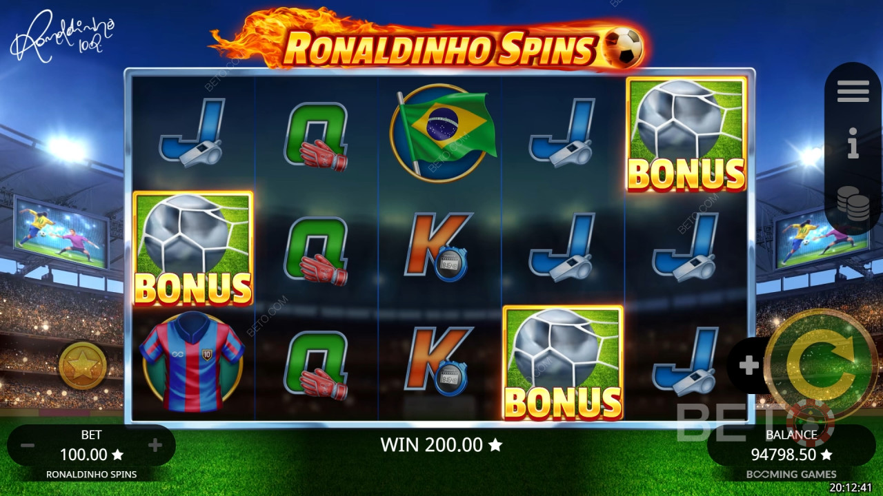 Ronaldinho Spins เล่นฟรี