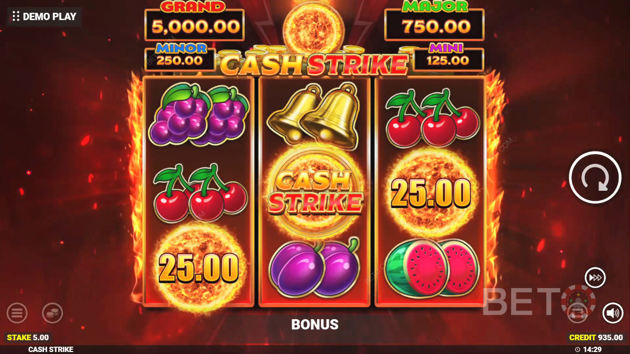 รีวิว Cash Strike โดย BETO Slots